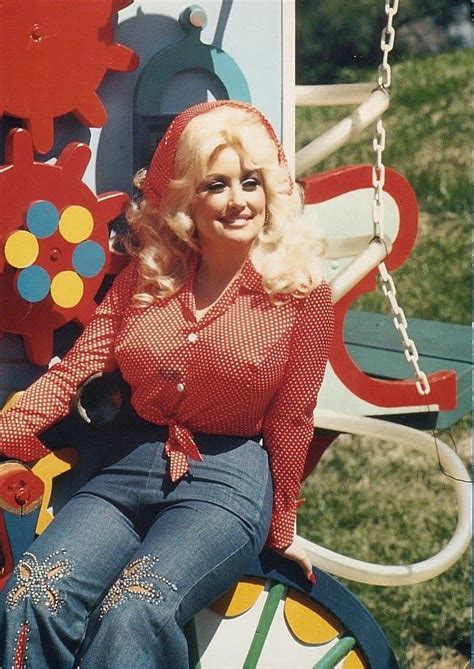 dolly parton tits|Who were the models in the music video for Young MCs Bust a。